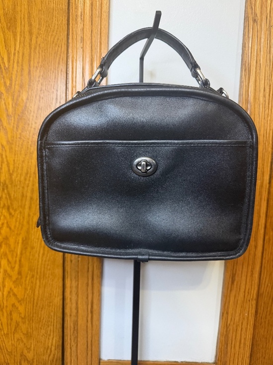 Coach Handbags - Coach Lunch Pail Archive Crossbody Bag